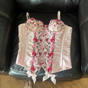 Frederick's of Hollywood Pink Floral Chemise